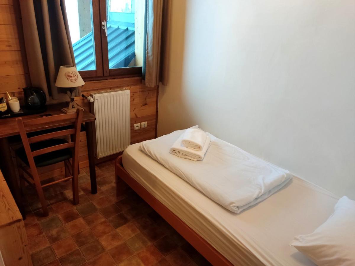 Epicea Lodge Hotel Et Camping برالونيان-لا-فانواز المظهر الخارجي الصورة